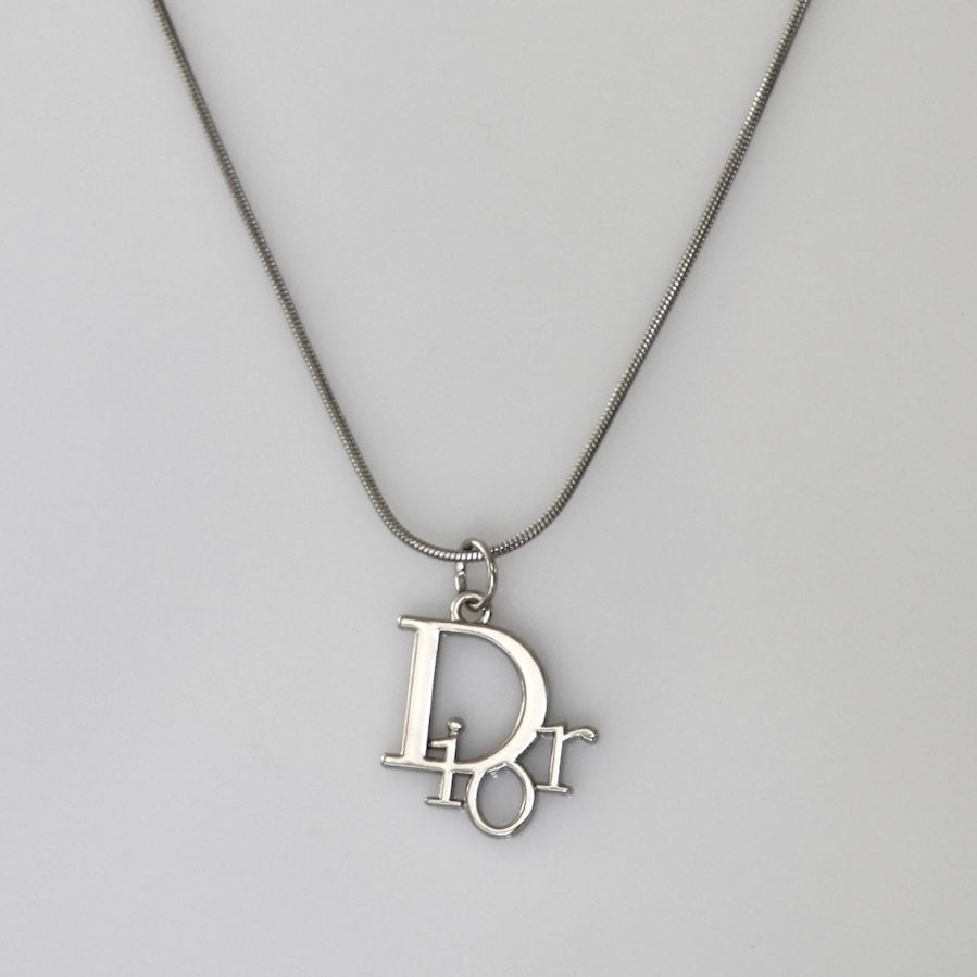 DIOR Padlock Pendant Necklace – Reluxe Vintage