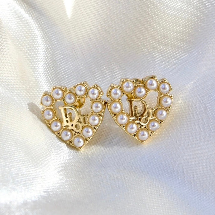 dior pearl stud earrings 