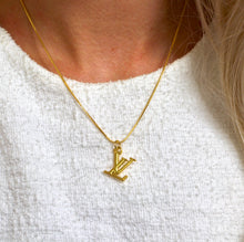 Load image into Gallery viewer, LV Logo Necklace Reluxe Vintage
