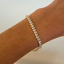 Load image into Gallery viewer, Reluxe Vintage bracelets Teardrop Crystal Tennis Bracelet
