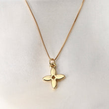 Load image into Gallery viewer, Louis Vuitton Fleur Necklace Reluxe
