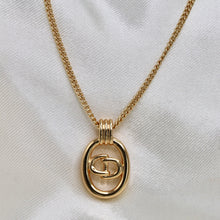 Load image into Gallery viewer, Vintage CD Oval Pendant Necklace
