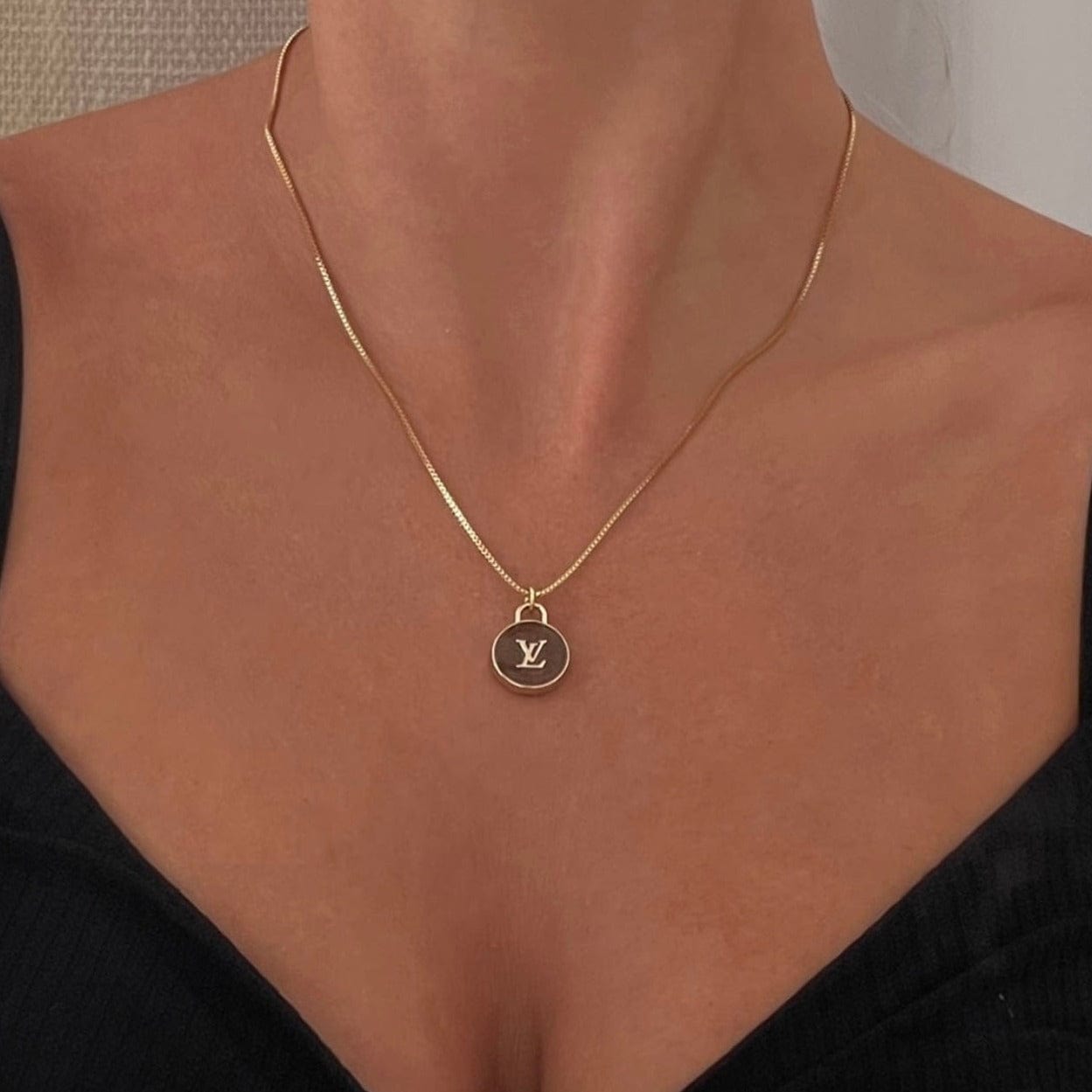 LV Pastilles Charm Necklace- MULTI COLORS – Nomad'r Lifestyle Company