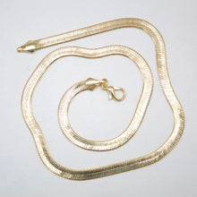 Load image into Gallery viewer, 4mm Gold Filled Herringbone Choker
