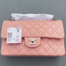 Load image into Gallery viewer, Reluxe Vintage Handbags Chanel Lambskin Quilted Small Double Flap Bag
