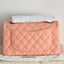 Load image into Gallery viewer, Reluxe Vintage Handbags Chanel Lambskin Quilted Small Double Flap Bag
