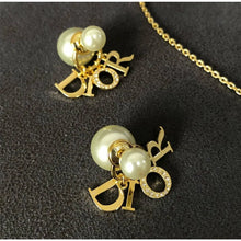 Load image into Gallery viewer, Reluxe Vintage Lady D Pearl Necklace
