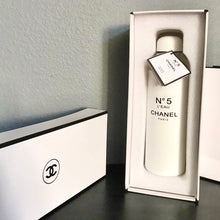 Load image into Gallery viewer, Reluxe Vintage Limited Edition Factory No 5 Glass Water Bottle
