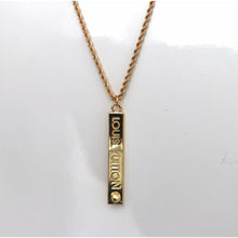 Load image into Gallery viewer, Reluxe Vintage Louis Tag Necklace
