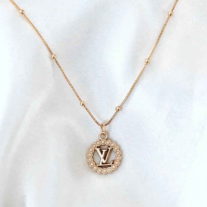 Reluxe Vintage Pearl Halo Pendant Necklace