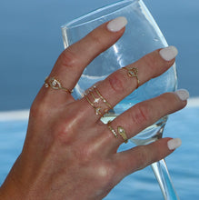 Load image into Gallery viewer, Reluxe Vintage Snake Ring Gold
