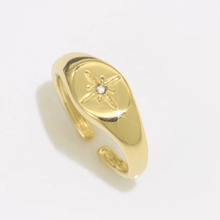 Load image into Gallery viewer, Reluxe Vintage Star Ring Gold
